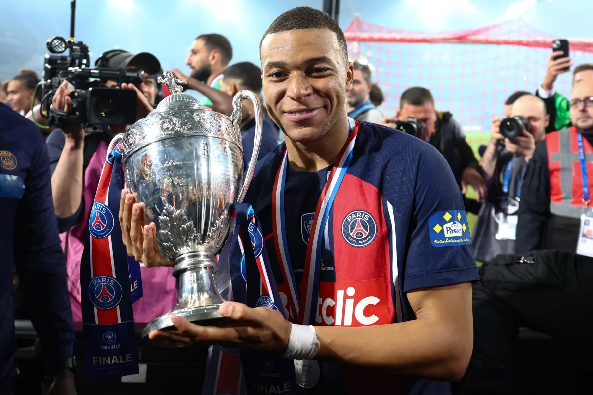 Kylian Mbappé anunciará su futuro club en ‘apenas unos días’

 ZPMODE MAGAZINE