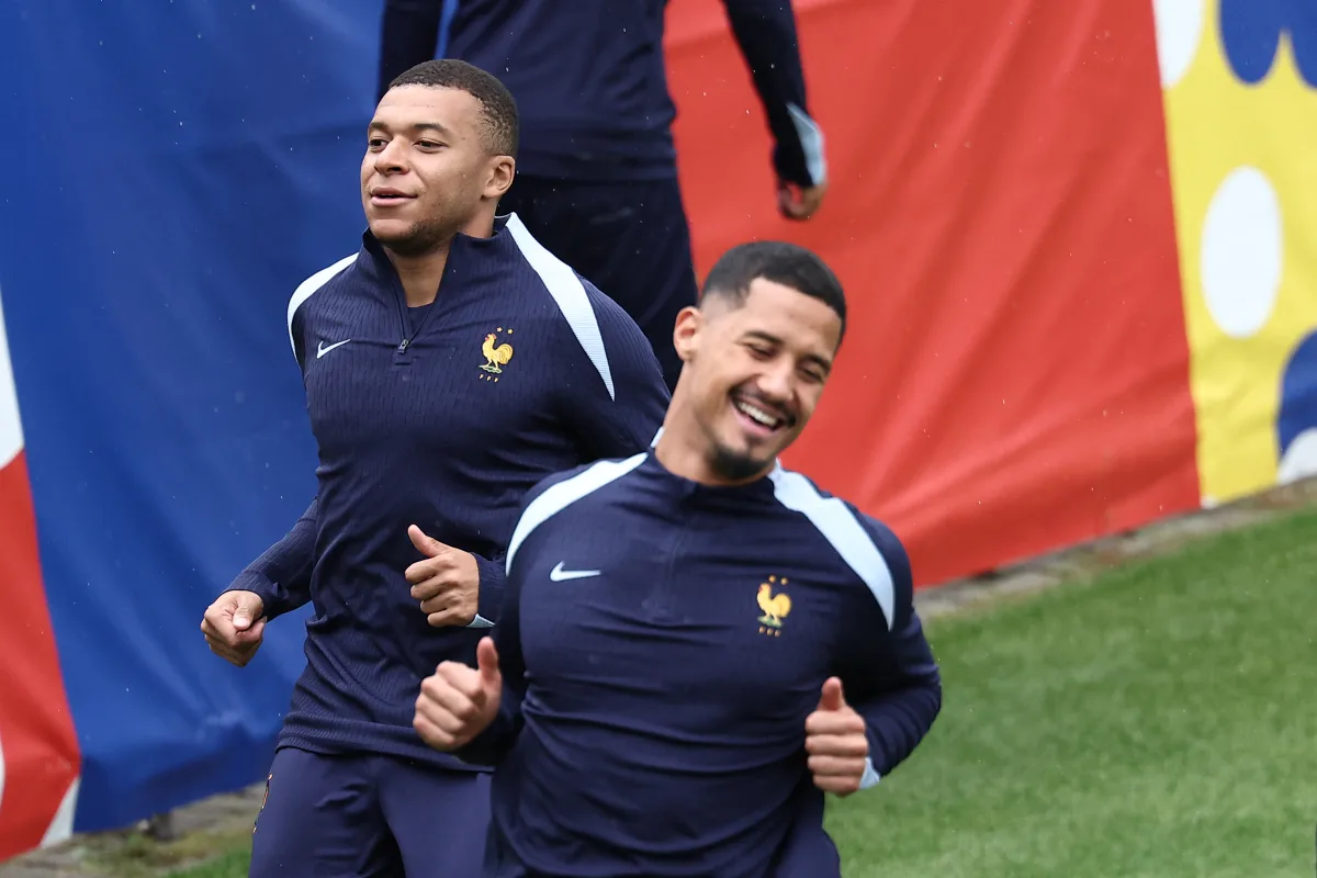 Francia-Austria: William Saliba es titular, Kylian Mbappé regresa

 ZPMODE MAGAZINE